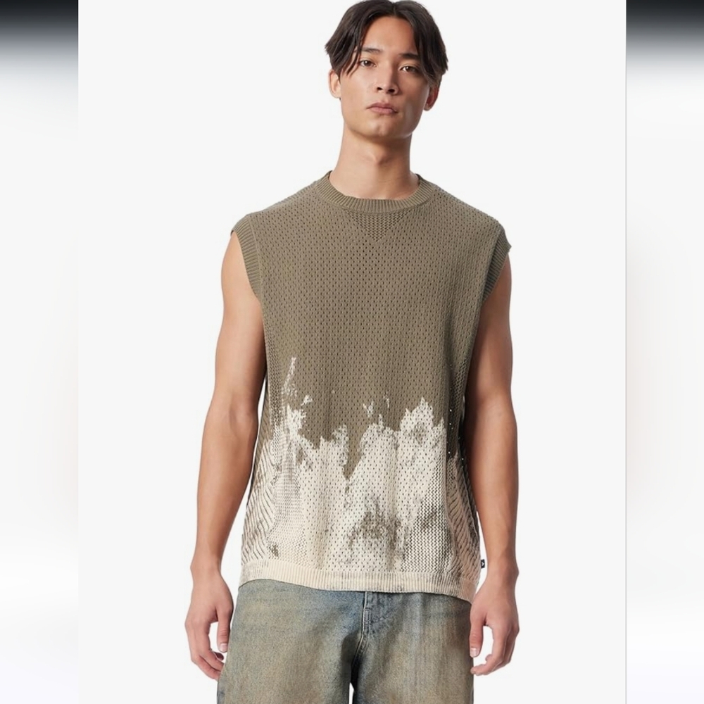 Cross-eyed Moose Men's Court Tank Sweater With Crew Neckline Pullover Medium